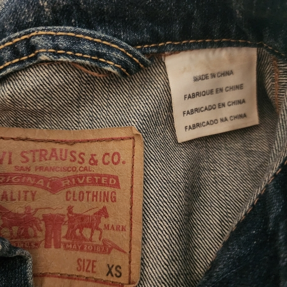 Levi's Womens Trucker Jean Jacket Button Down Denim Medium Wash Blue Size XS - Picture 10 of 13